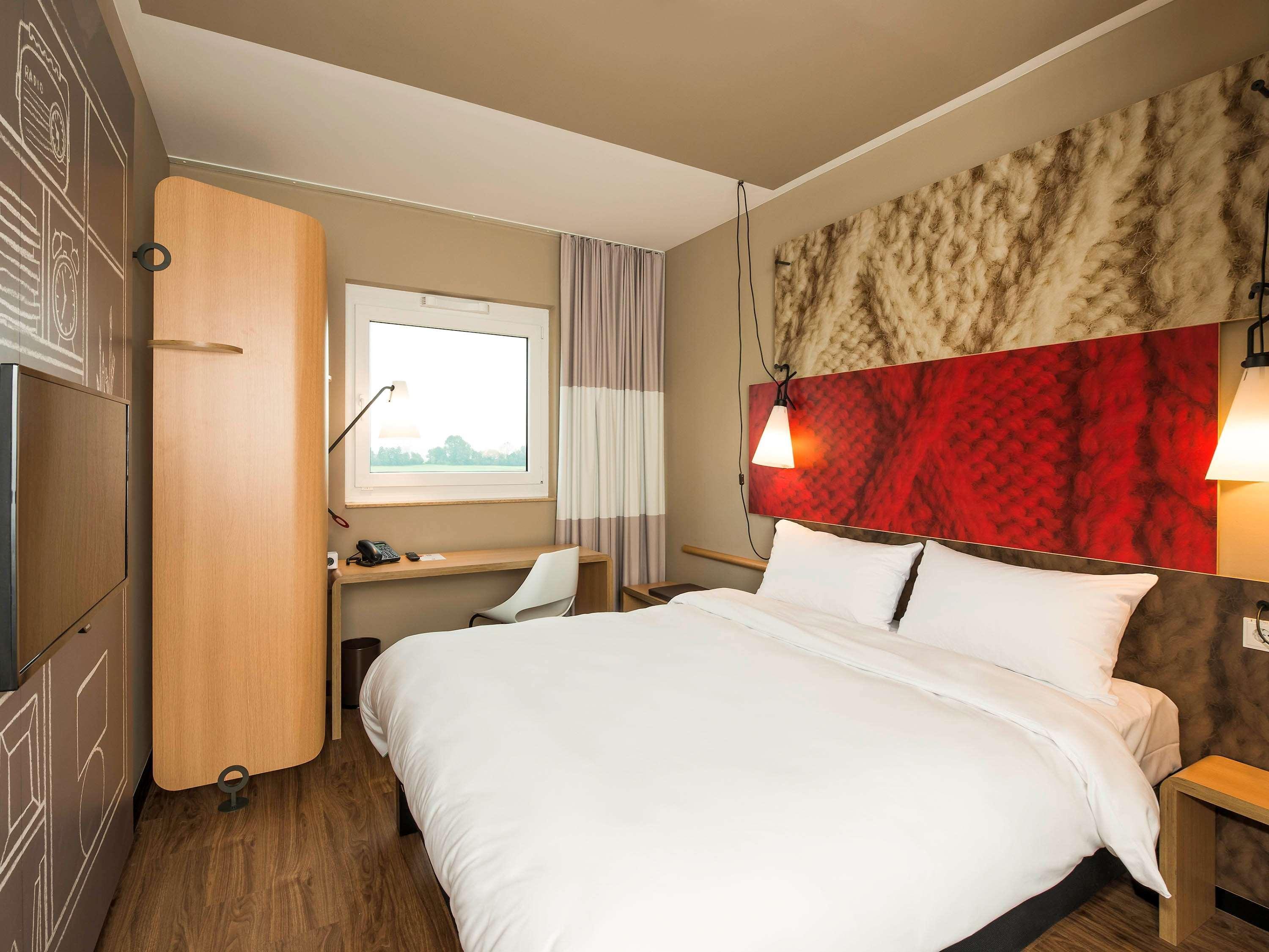 Ibis Muenchen Airport Sued Hotel Халбергмос Екстериор снимка